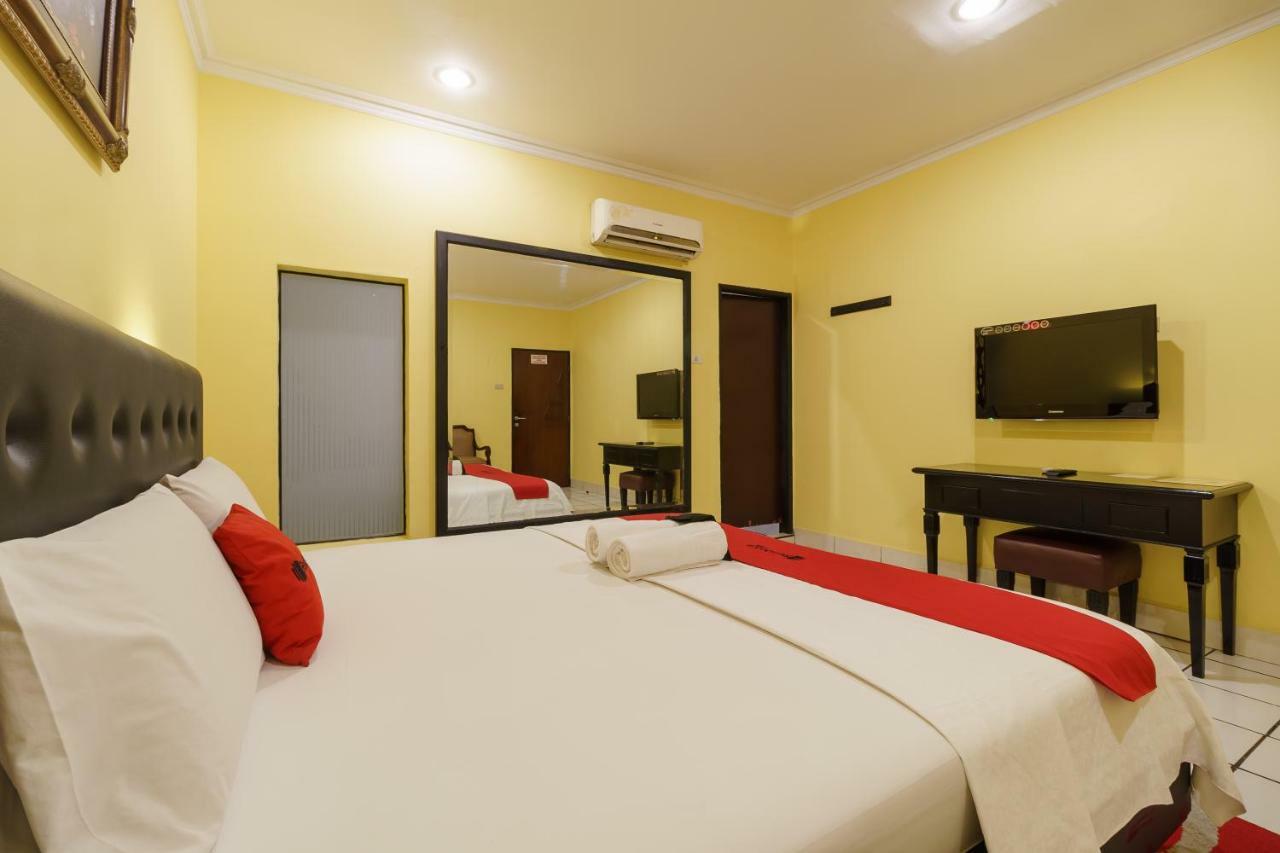 RedDoorz Plus near Ancol Dżakarta Zewnętrze zdjęcie